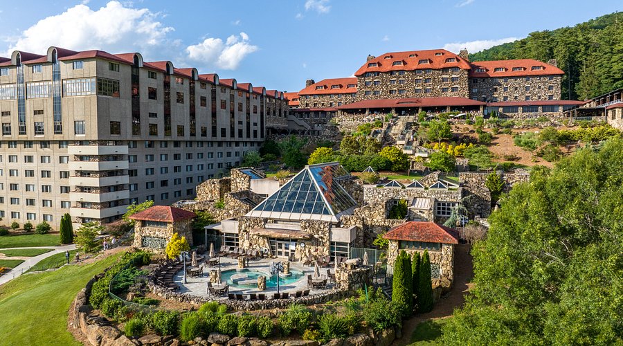 View of the Grove Park Inn